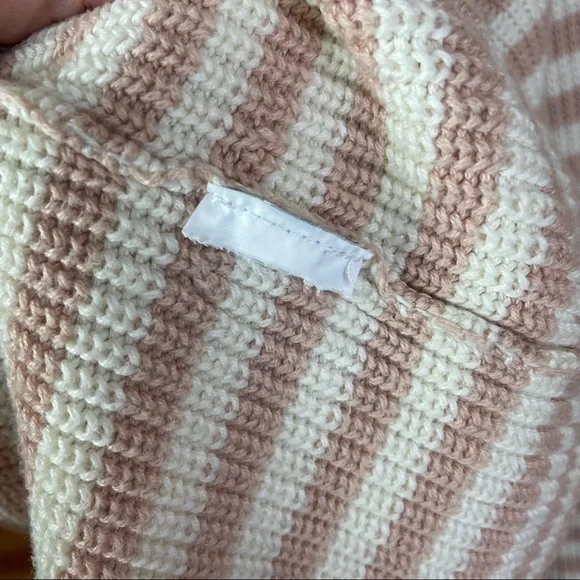 J. Crew Pinky/Beige & Ivory Striped Sweater Size Medium - Picture 4 of 5